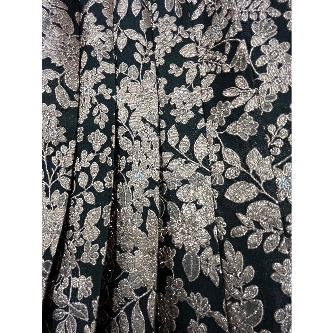 NWT Dolce & Gabbana Metallic Gold Black Pleated Jacquard Mini Skirt IT 38 US XS