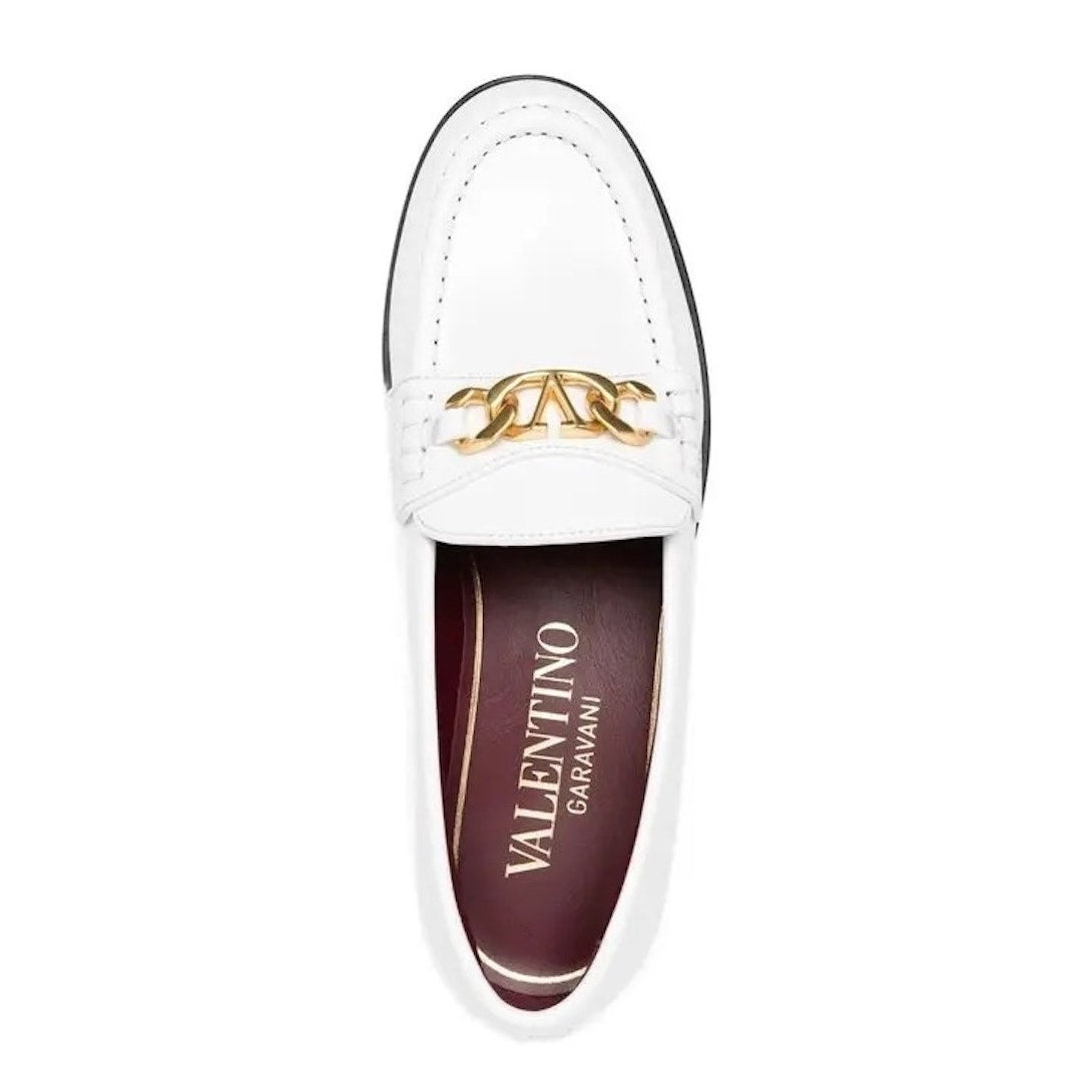 NIB Valentino Garavani vlogo chain Leather Loafers White Gold 38.5