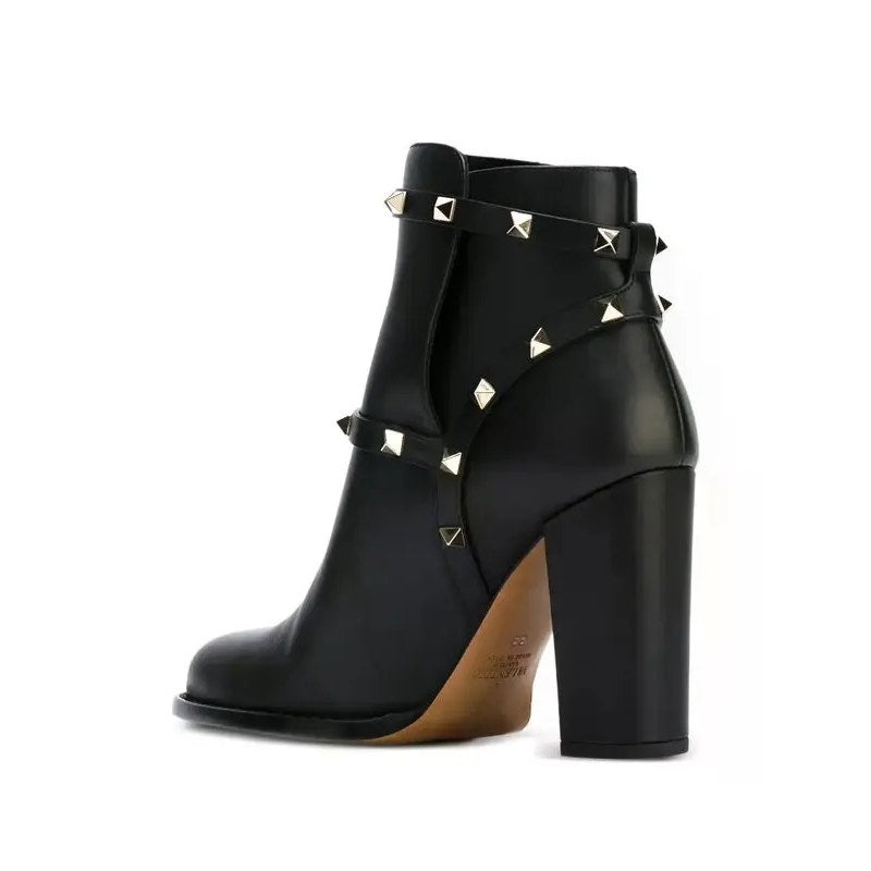 Valentino Garavani Rockstud Black Ankle Boots in Calfskin 35.5