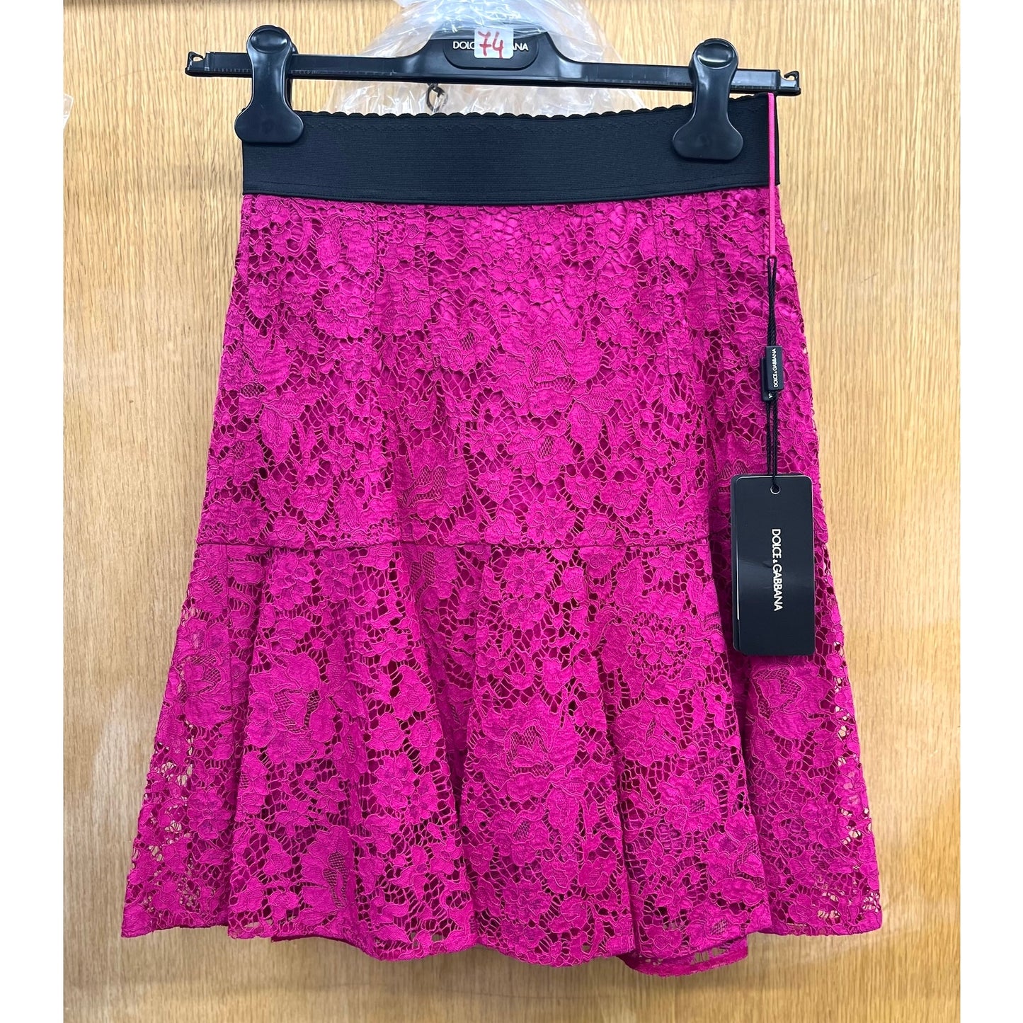 NWT Dolce & Gabbana Fuchsia Floral cordonetto Lace Mini Skirt IT 38 US XS