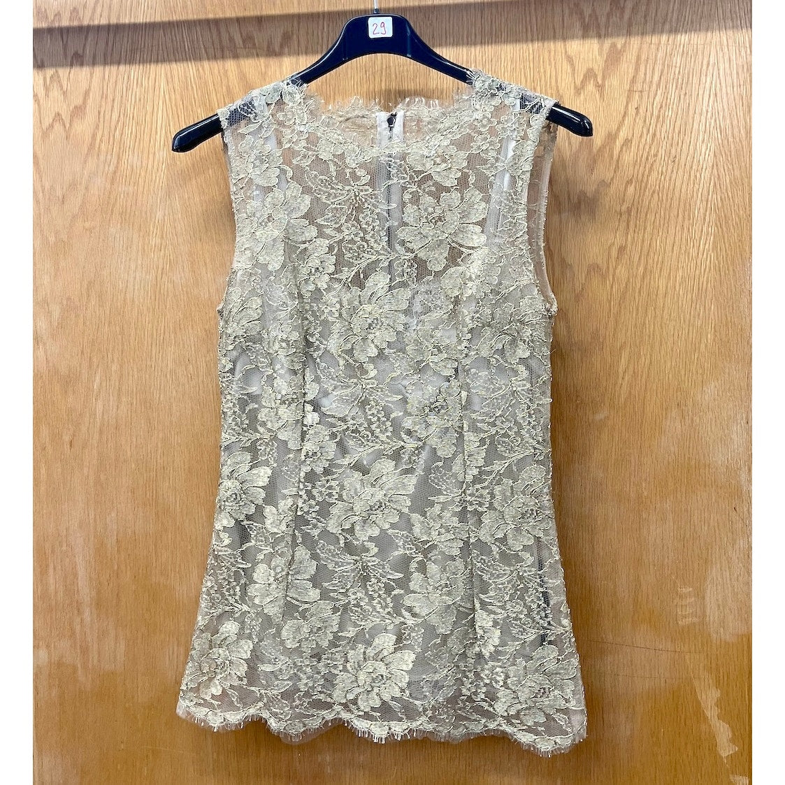 NWT Dolce & Gabbana Gold Metallic Chantilly Lace Sleeveless Tank Top Blouse IT 40 S
