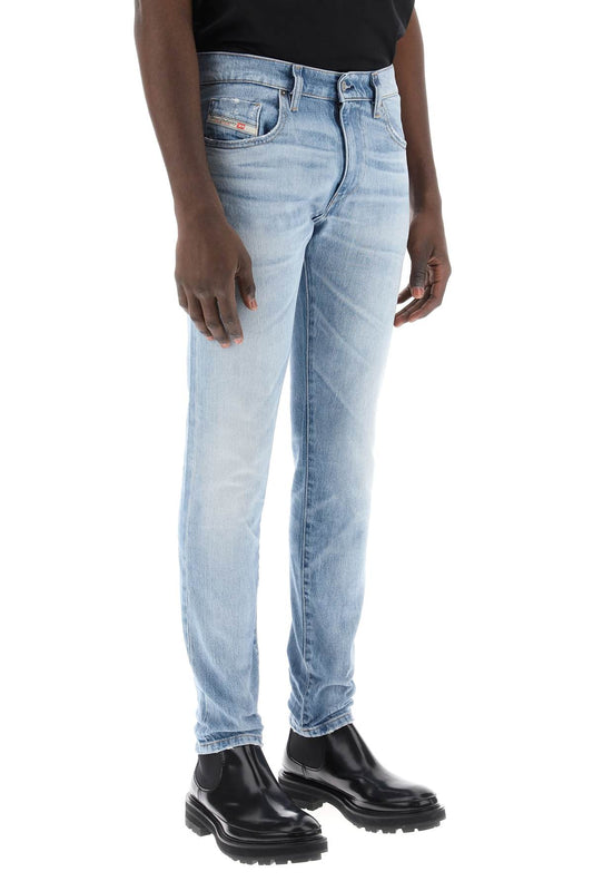 Diesel 2019 D-Strukt Slim Fit Jeans