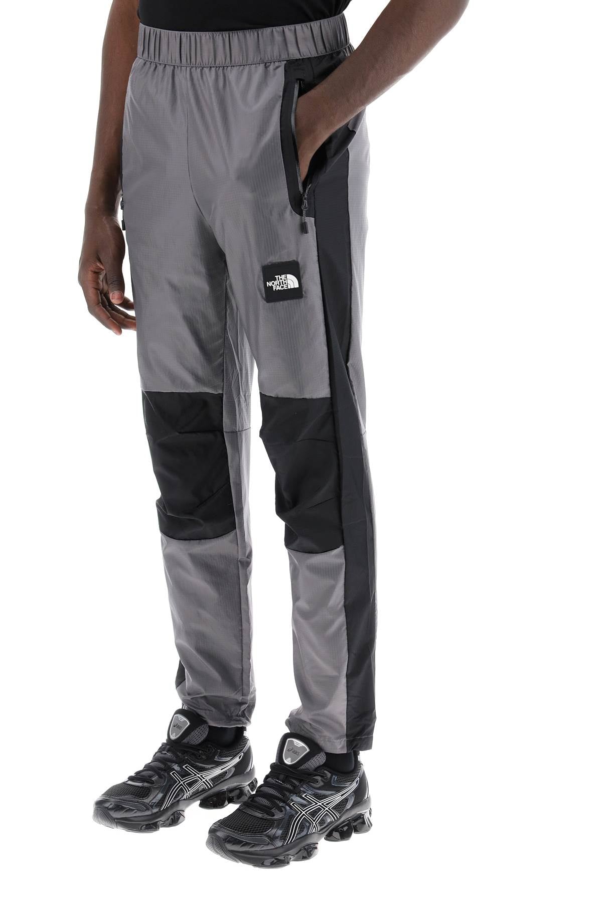 The North Face Nylon Ripstop Wind Shell Joggers