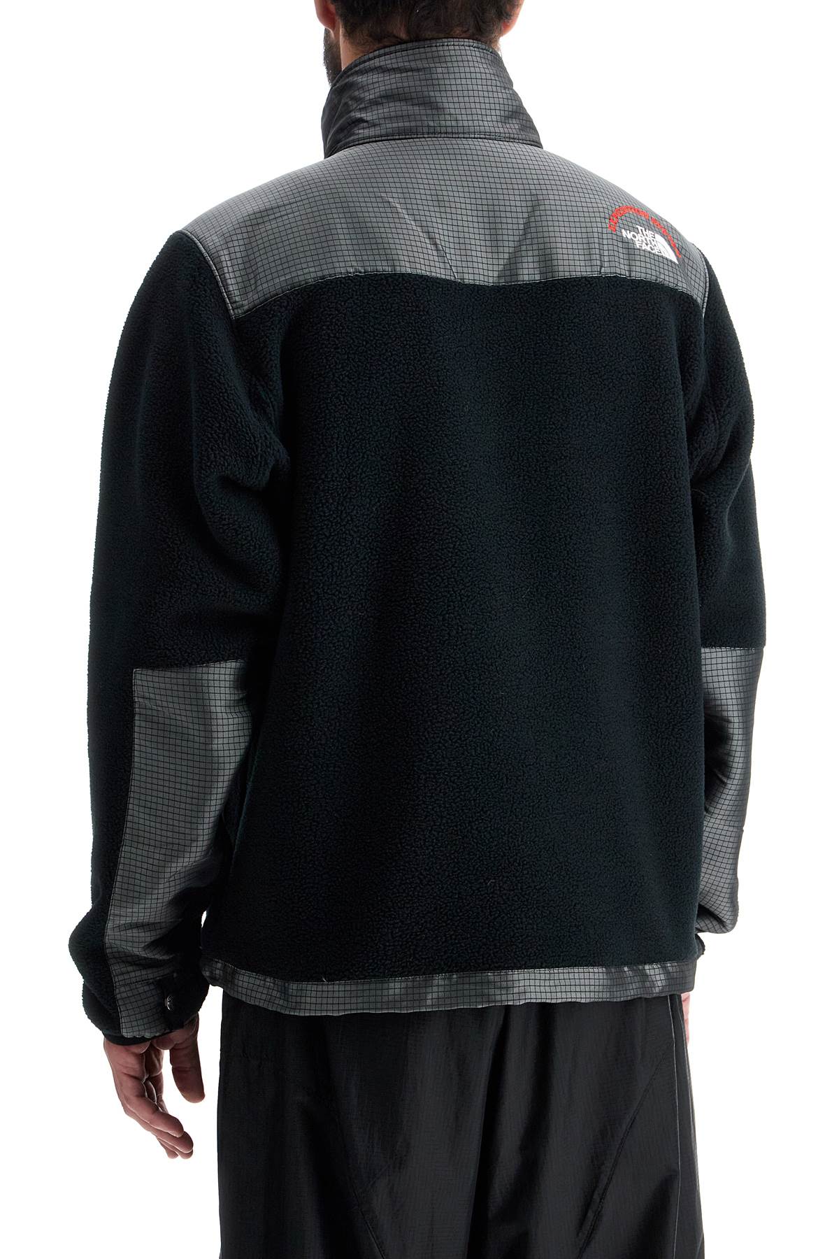 The North Face Retro Denali Fleece Sports Jacket.