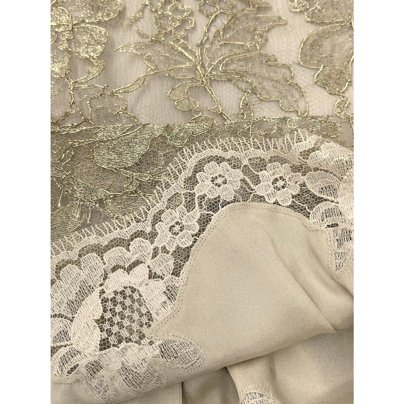 NWT Dolce & Gabbana Metallic Gold Lace Brocade Midi Skirt IT 38 US XS