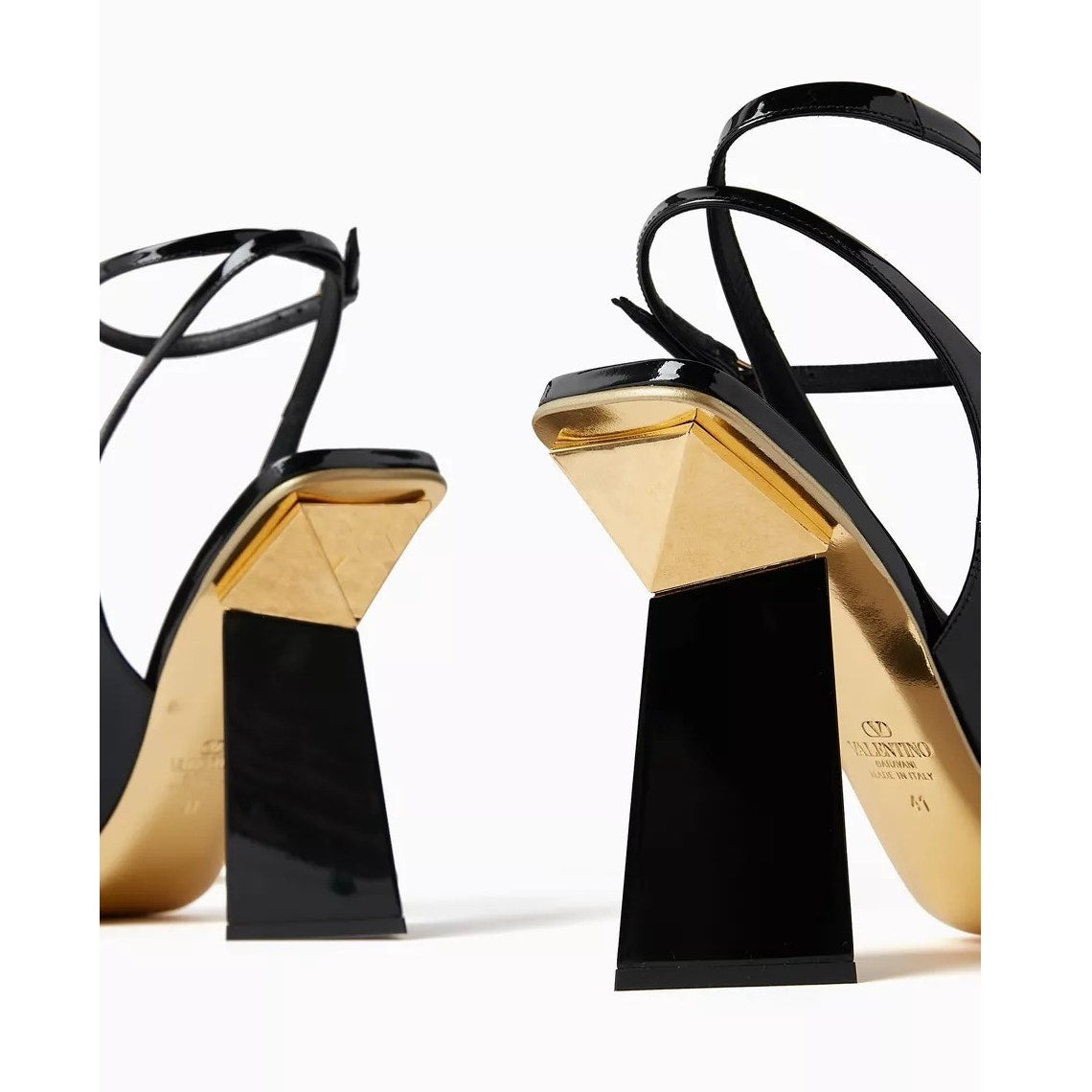 NIB Valentino Garavani Black One Stud Hyper Heel Pumps Gold 36.5