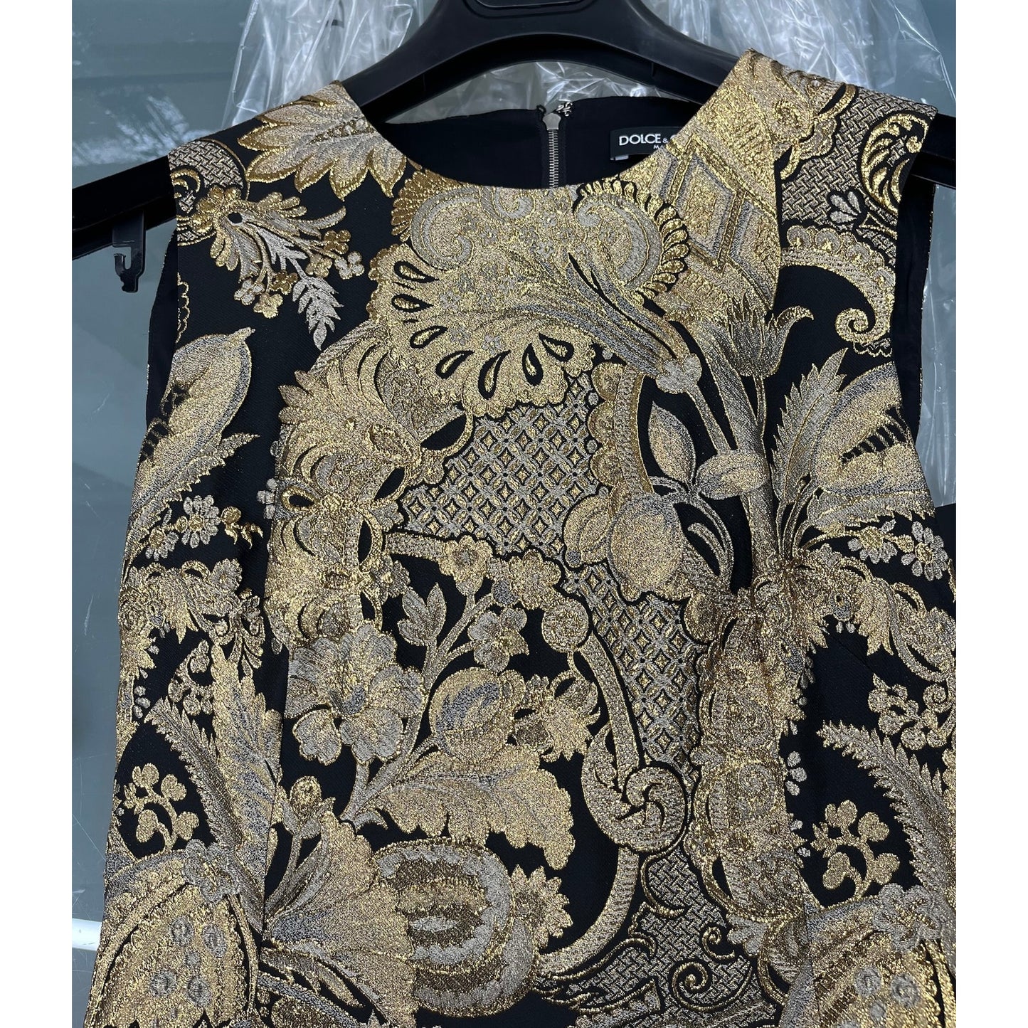 DOLCE & GABBANA Gold Metallic  Jacquard Sleeveless Mini Dress 42 M