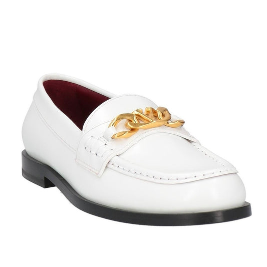 NIB Valentino Garavani  vlogo chain Leather Loafers White Gold 38.5